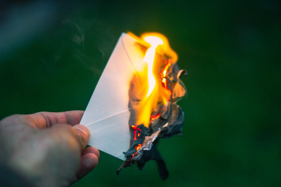 Éviter la rechute de burn-out : les signes d’alerte et conseils pour se protéger durablement